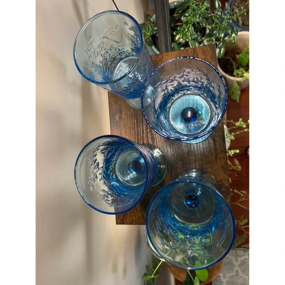Set of 4 Vintage blue butterfly/dragonfly glass goblets